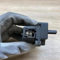 1S7H 19E616 AA EAD551  Air flap motor/actuator Ford Mondeo Mk III