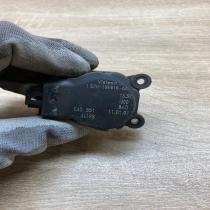 1S7H 19E616 AA EAD551  Air flap motor/actuator Ford Mondeo Mk III