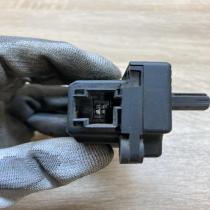 1S7H 19E616 AA EAD551  Air flap motor/actuator Ford Mondeo Mk III