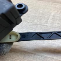 006864V   Air flap motor/actuator Opel Signum