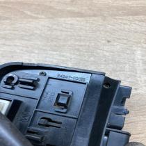 84247 0D010 842470D010  Steering wheel buttons/switches Toyota Yaris