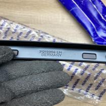31213304   Front door trim bar Volvo V50