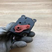 09180203 006967E  Air flap motor/actuator Opel Signum
