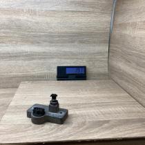 0281002018   Air pressure sensor Audi 100 S4 C4