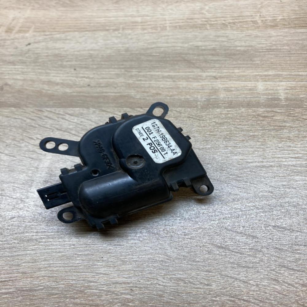 1S7H 19B634 AA 1S7H19B634AA  Air flap motor/actuator Ford Mondeo Mk III