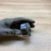 8685288   Electric window control switch Volvo S60