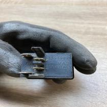 535959621   Windscreen/window heater switch Volkswagen PASSAT B4