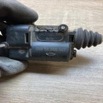 13208157 641842  Fuel tank cap lock motor Opel Astra G