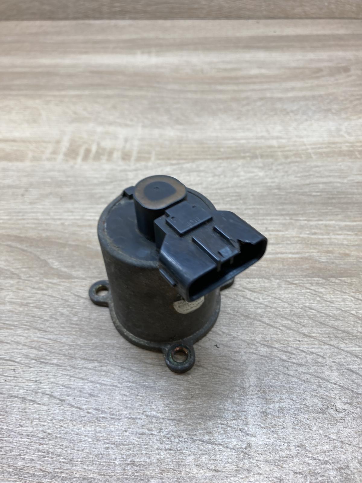 HU135000 7130   EGR valve Opel Astra H