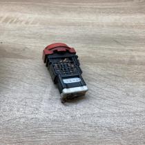 06016   Hazard light switch Nissan Almera Tino
