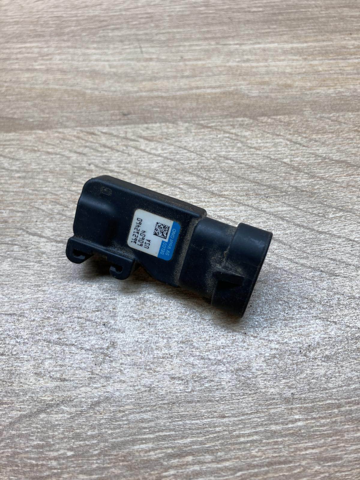 16212460   Air pressure sensor Opel Vectra C
