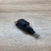 09132299 09175172  Brake pedal sensor switch Opel Zafira A