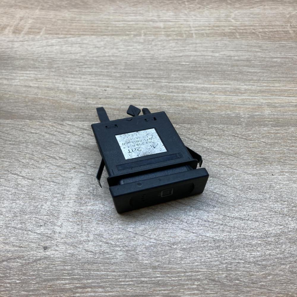 7M3959621   Windscreen/window heater switch Volkswagen Sharan