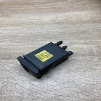 8D0941509C   Hazard light switch Audi A4 S4 B5 8D