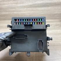 8200004201E 518837018  Fuse module Renault Espace IV