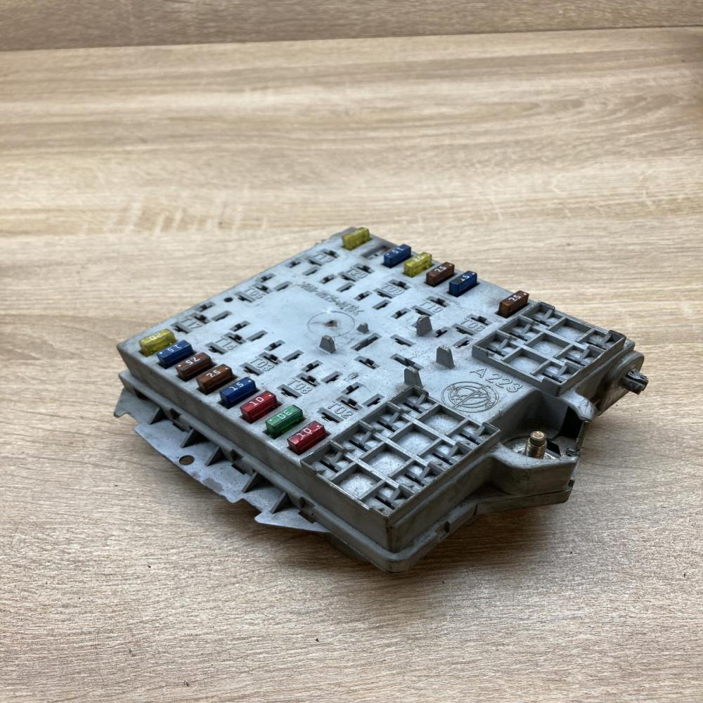 46558760   Fuse module Alfa Romeo 147