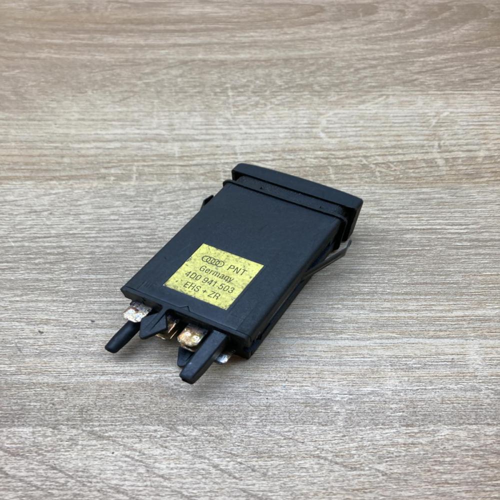 4D0941503   Windscreen/window heater switch Audi A8 S8 D2 4D