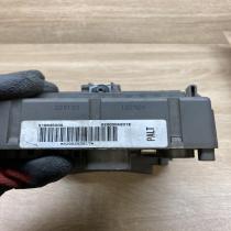 8200004201E   Fuse module Renault Laguna II