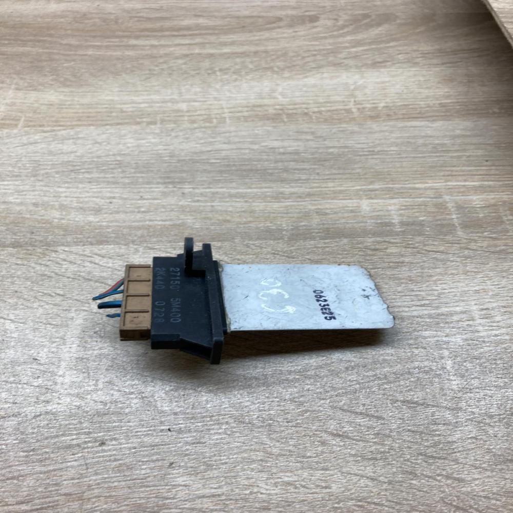 27150 5M400 2K440 0728  Heater blower motor/fan resistor Nissan Almera
