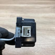 89741 52021 619825 000  Door control unit/module Toyota Yaris Verso