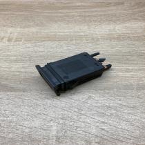 1J0953235A 1J0953235B  Windscreen/window heater switch Volkswagen Golf IV