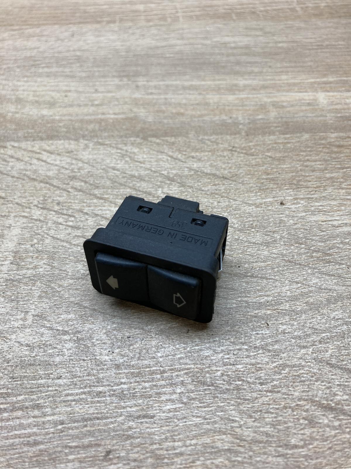 8368974   Electric window control switch BMW 5 E39