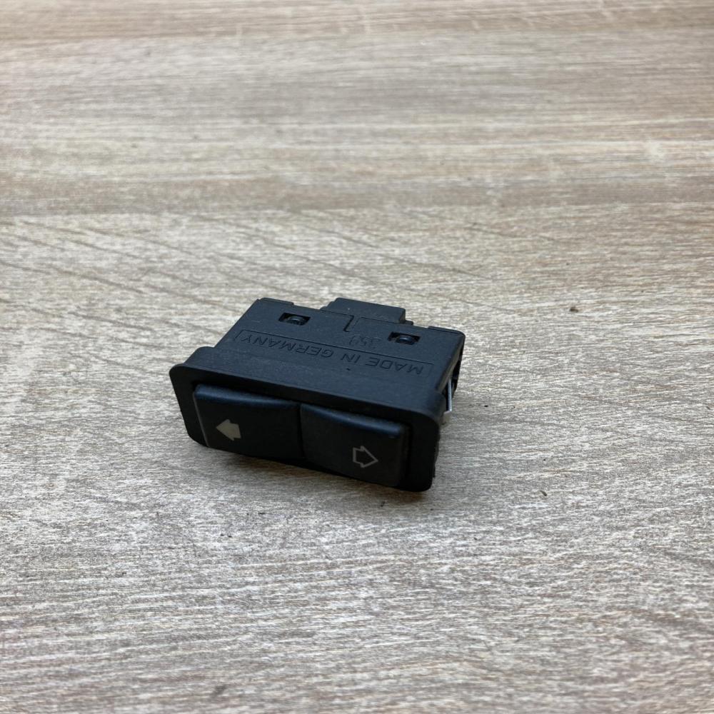 8368974   Electric window control switch BMW 5 E39