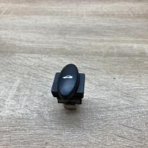 96384822ZL   Tailgate opening switch Citroen C5