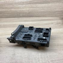 8200004201E   Fuse module Renault Laguna II
