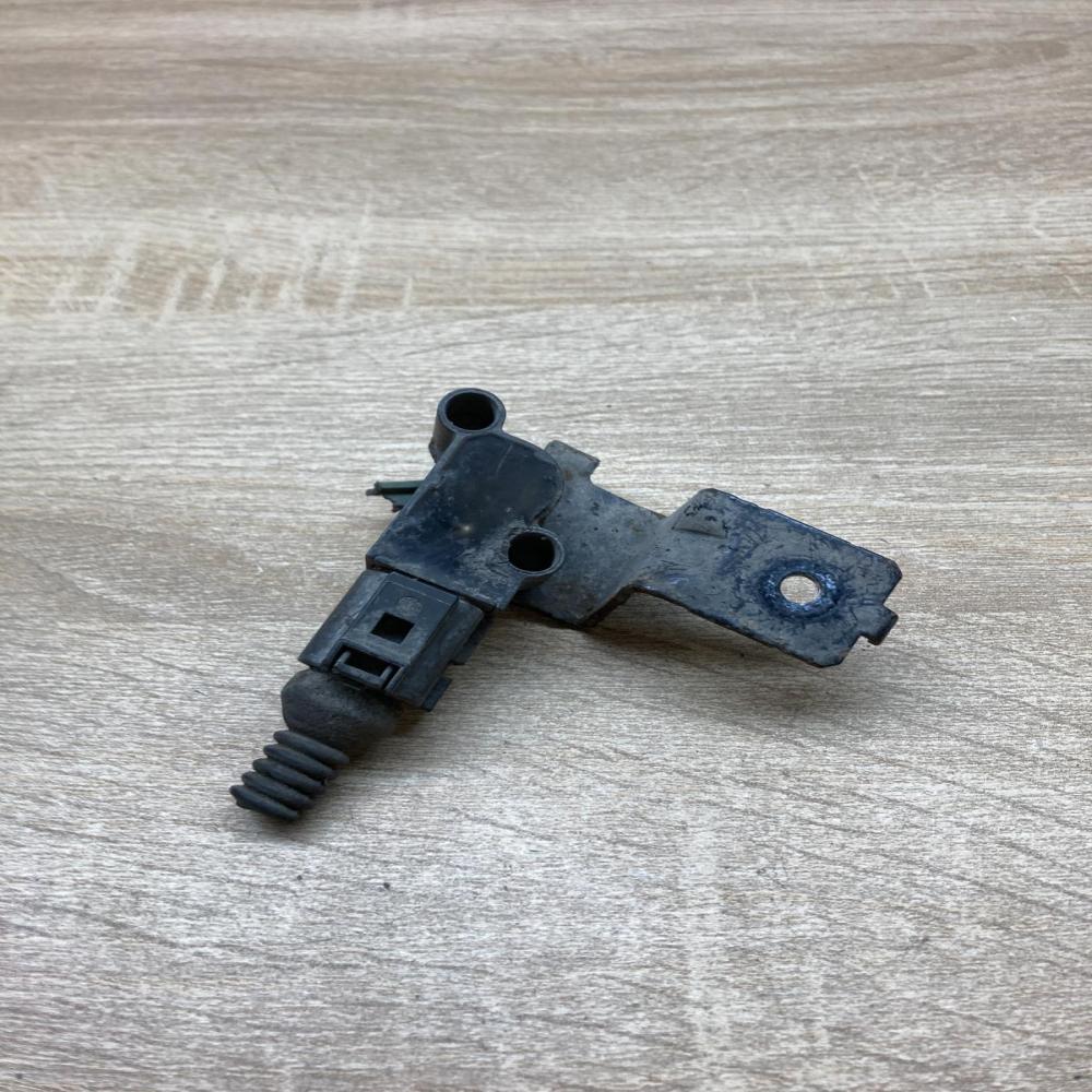 3G0907503   Headlight/headlamp level sensor Volkswagen Scirocco