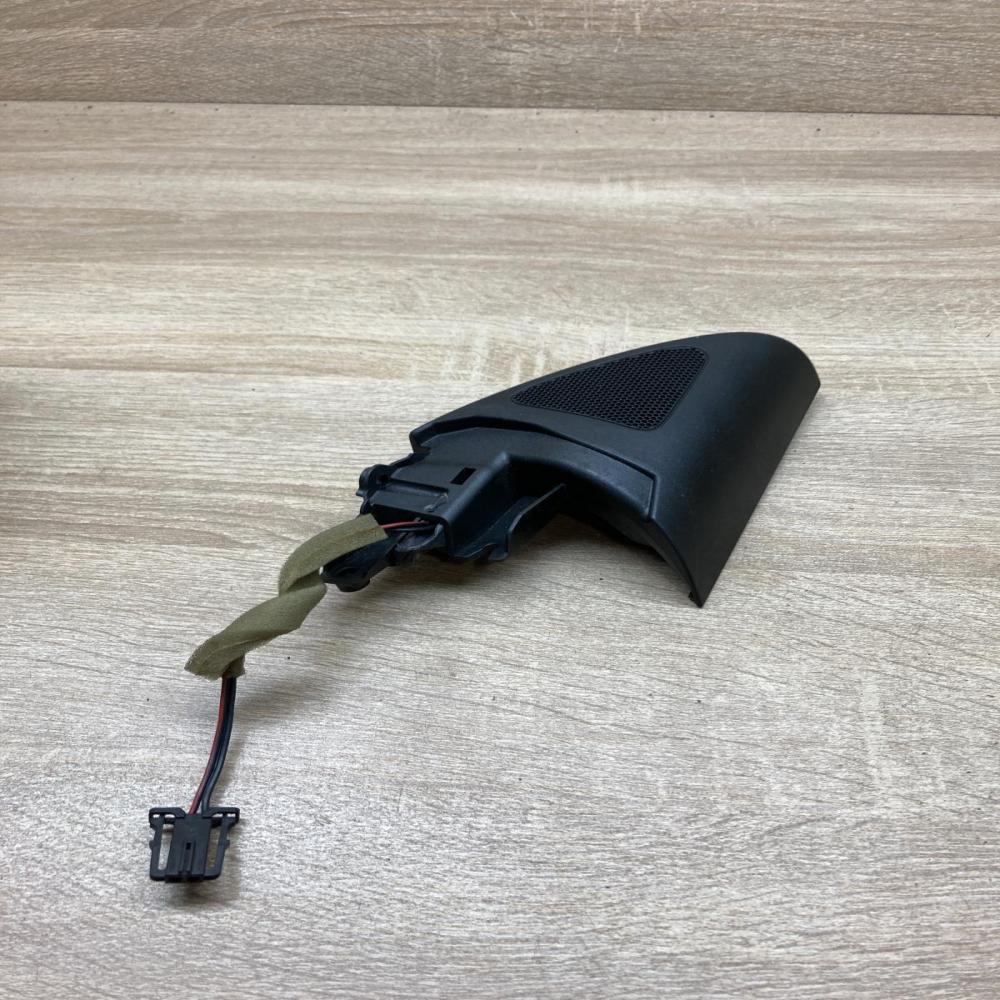 3C8035411 3C8837986  Front door high frequency speaker Volkswagen PASSAT CC