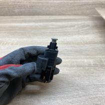09132299 09175172  Brake pedal sensor switch Opel Zafira A