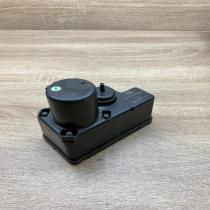 443862257B   Central locking vacuum pump Audi 80 90 B3