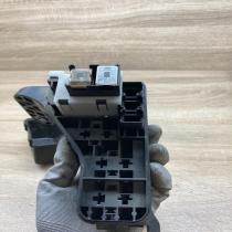 Toyota   Fuse module Toyota Avensis T250
