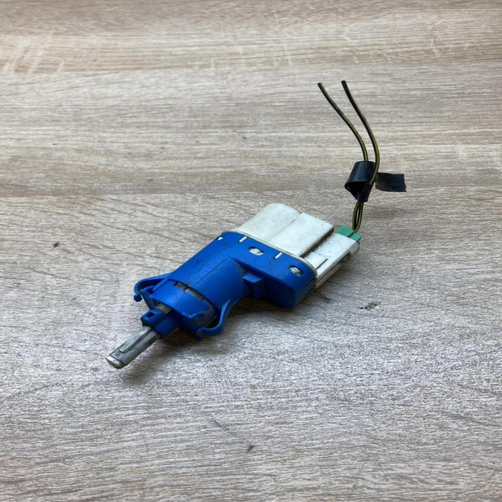 3M5T 9C872 AC 3M5T9C872AC  Brake pedal sensor switch Ford Mondeo MK IV
