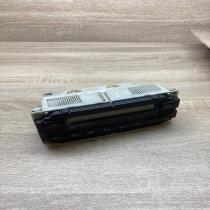 1J1907044 5HB007617  Climate control unit Volkswagen PASSAT B5
