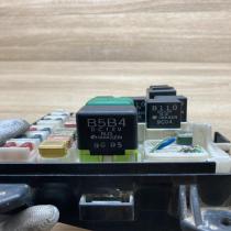 B5B4 DC 12V   Fuse module Mazda MX-5 NB Miata