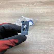 9190967   Windshield trim Volvo S80