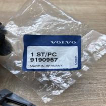 9190967   Windshield trim Volvo S80