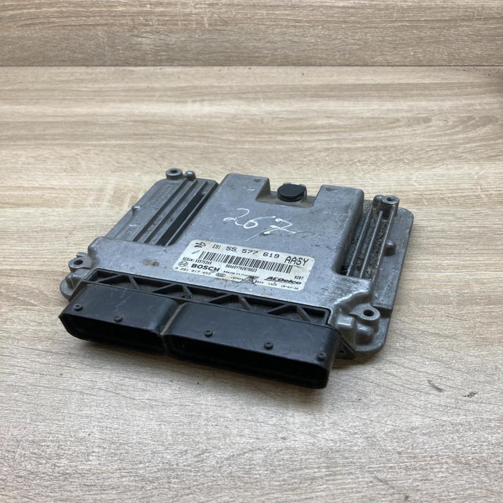 55577619 0281017453  Engine control unit/module ECU Opel Insignia A