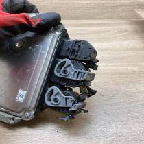 9659341880   Engine control unit/module ECU Peugeot 206