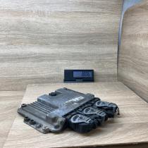 9659341880   Engine control unit/module ECU Peugeot 206