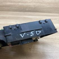 8688040 518818000  Fuse module Volvo V50