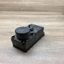 357862257   Central locking vacuum pump Volkswagen Golf II