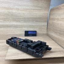 9452993 518322110  Fuse module Volvo S80