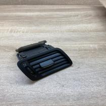 3C2819702E   Dashboard side air vent grill/cover trim Volkswagen PASSAT B6