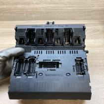 77003297786J S103600301A  Fuse module Renault Scenic I