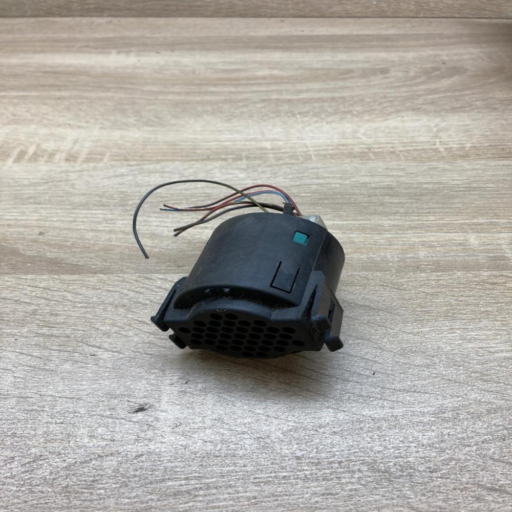 8360995   Parking PDC sensor speaker BMW 5 E39