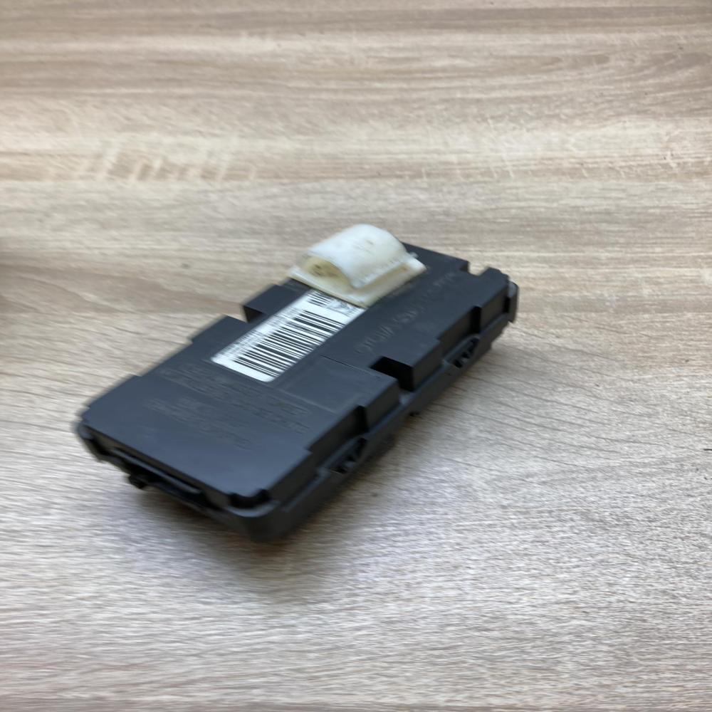 9655140080   Tire pressure control unit Peugeot 407