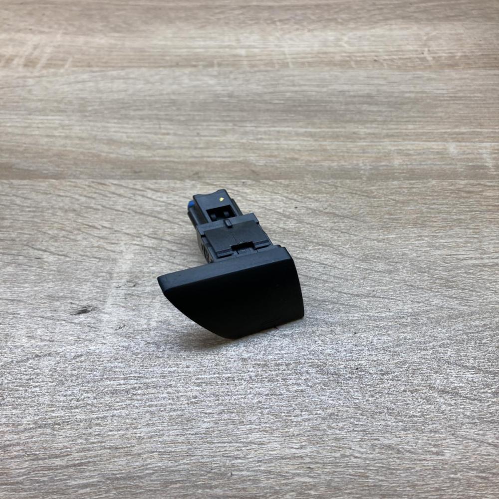96394787XT   Other switches/knobs/shifts Peugeot 307